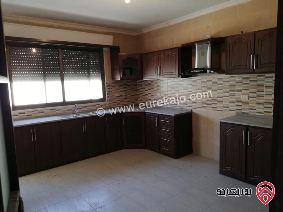 شقة مساحة 200م طابق ثاني للايجار في عمان - ضاحية الرشيد