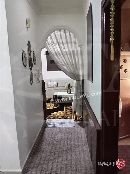 شقة مميزة طابق ثالث مساحة 153م للبيع في عمان - طبربور