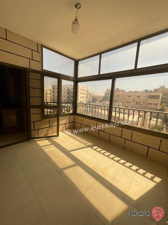 شقة مميزة طابق رابع مساحة 251م للبيع في عمان - أبو علندا