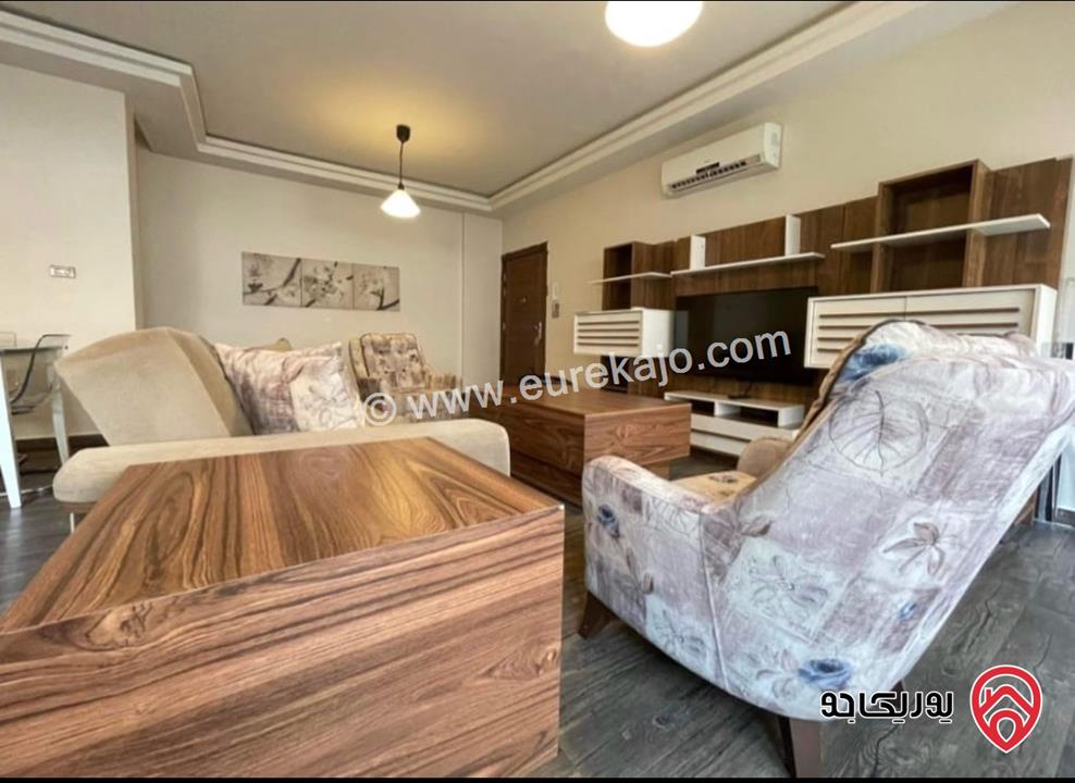 استوديو مفروش مساحة كبيرة 88م للايجار في عمان - عبدون من المالك مباشرة بعمارة عوائل