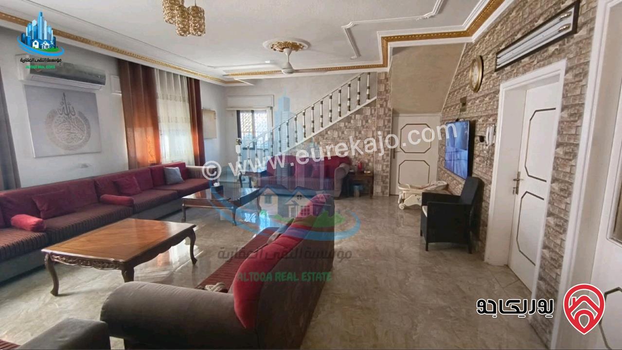 فيلا مساحة 680م على أرض 889م للبيع في الزرقاء الجديدة