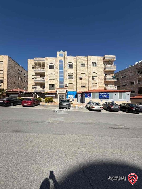 شقة ديلوكس ‏طابق ثالث مساحة 130م للبيع في عمان - الجبيهة