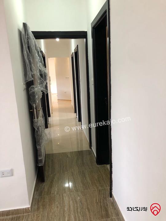 شقة طابق ارضي مساحة 140م داخلي مع ترس 60م للبيع في عمان - شفا بدران 