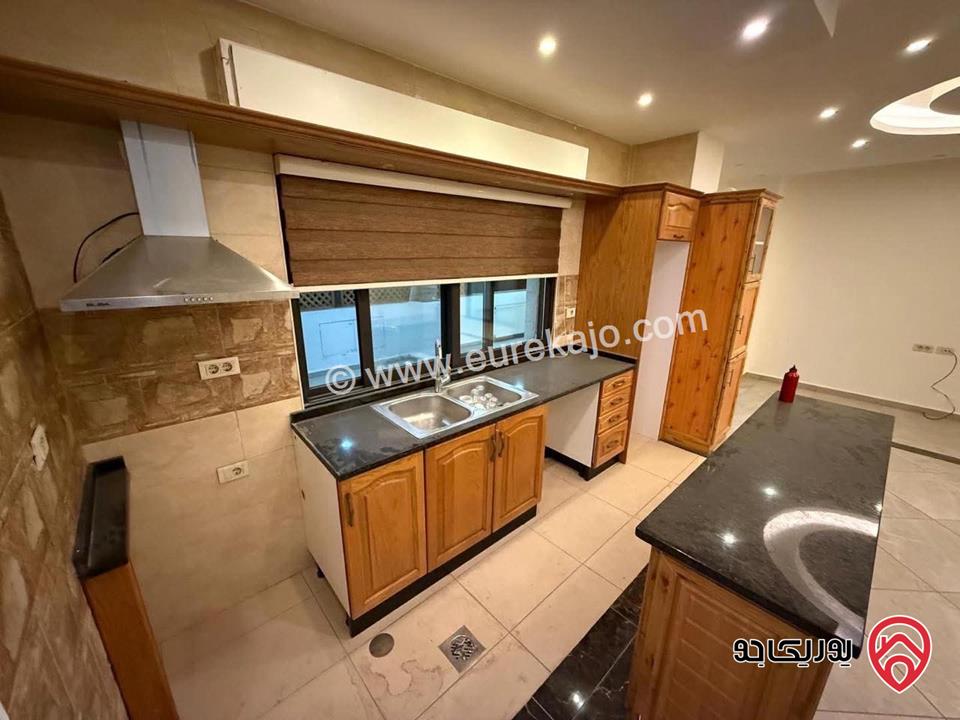 روف طابق ثاني مساحة 100م داخلي و 100م خارجي للايجار في عمان - دابوق 