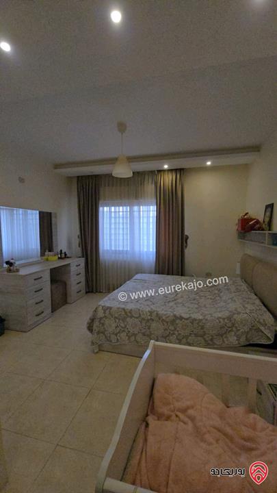 شقة مميزة طابق ثاني مساحة 150م للبيع في عمان - مرج الحمام 