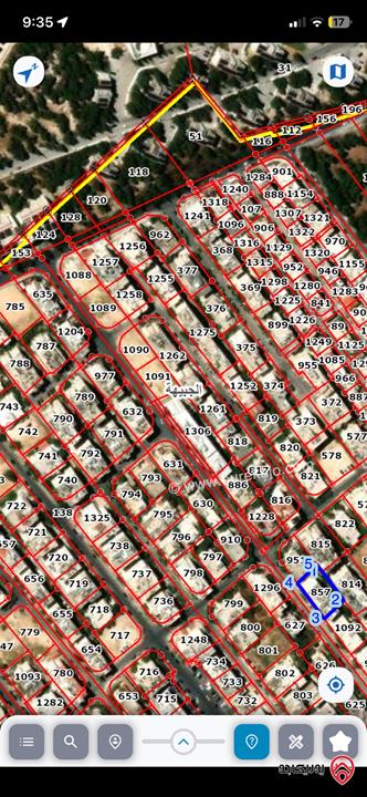 شقة طابق أول مساحة 189م للبيع في عمان - الجبيهة