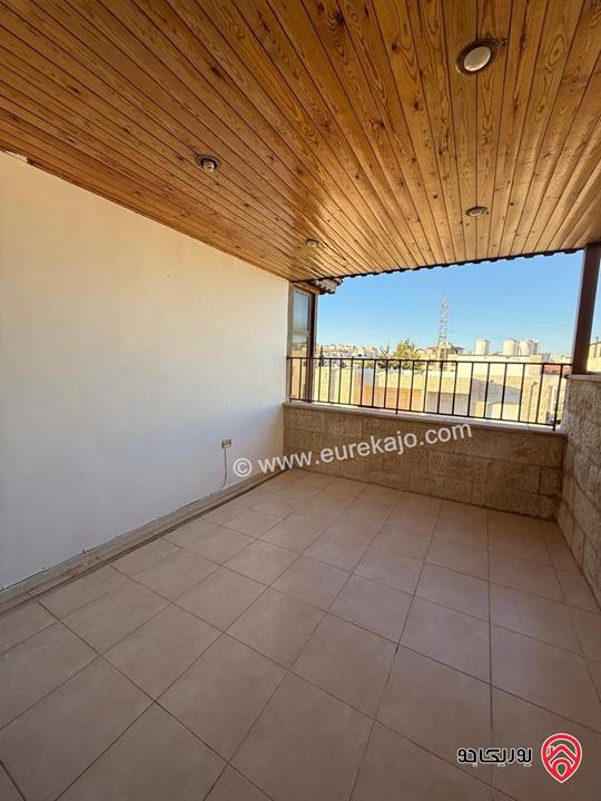 شقة طابق رابع مساحة 90م للايجار في عمان - الكرسي