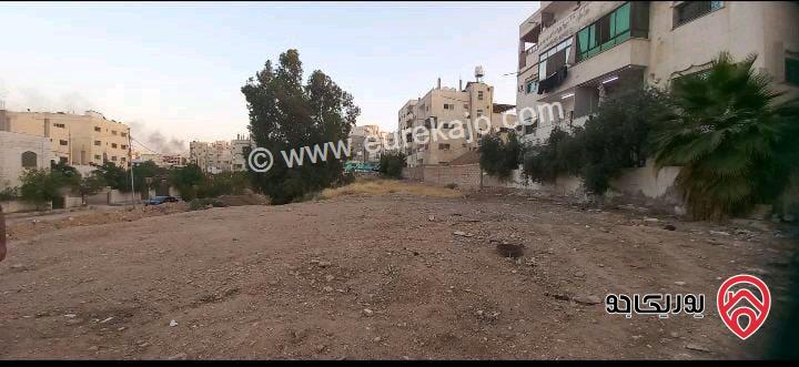 ارض مساحة 2 دونم و 56م للبيع في الزرقاء - وادي الحجر خلف السيفوي قرب مستشفى جبل الزيتون  