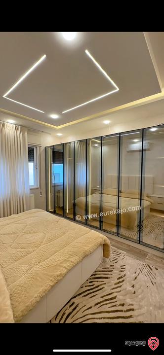 شقة طابق ثالث مساحة 108م للبيع في عمان - عبدون