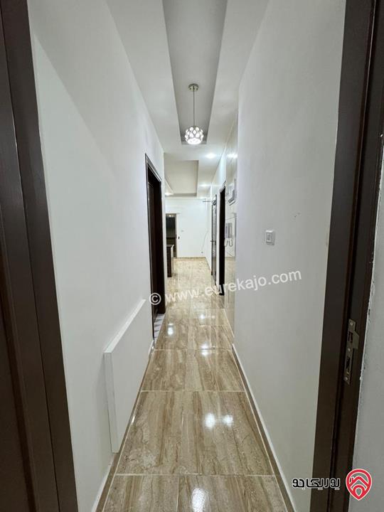 شقة طابق ثالث مساحة 100م للايجار في عمان - السابع