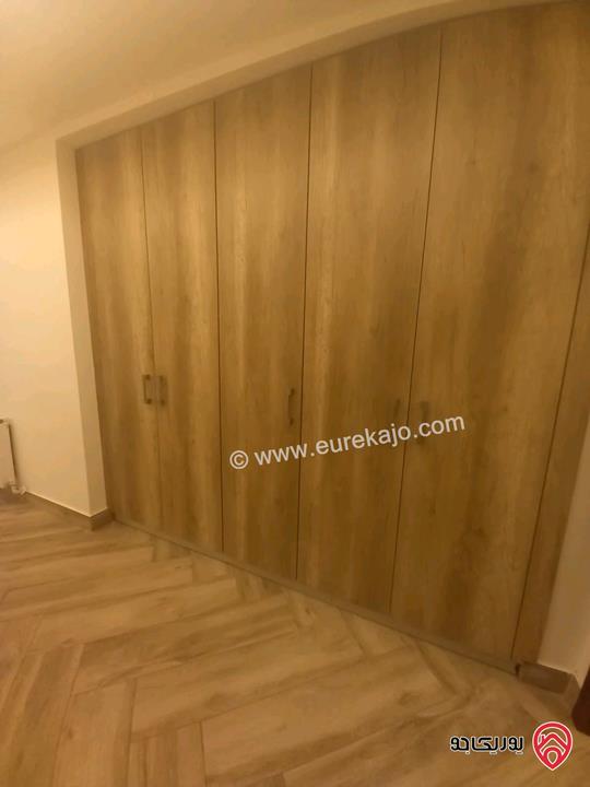 فيلا مساحة 500م على أرض 1900م للبيع في عمان - منطقة ام الدنانير 