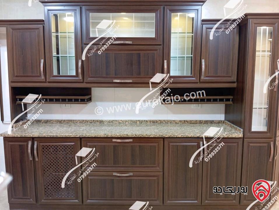 شقة فارغة أرضية مساحة 180م للايجار في عمان - خلدا