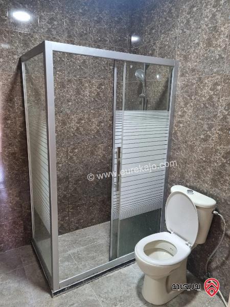 شقة شبه أرضية مساحة 120م داخلي و 50م خارجي للايجار في عمان - تلاع العلي 