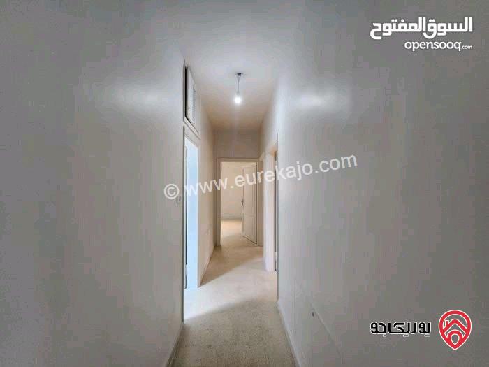 شقة فارغة مساحة 205م طابق أول للإيجار في عمان - الصويفية