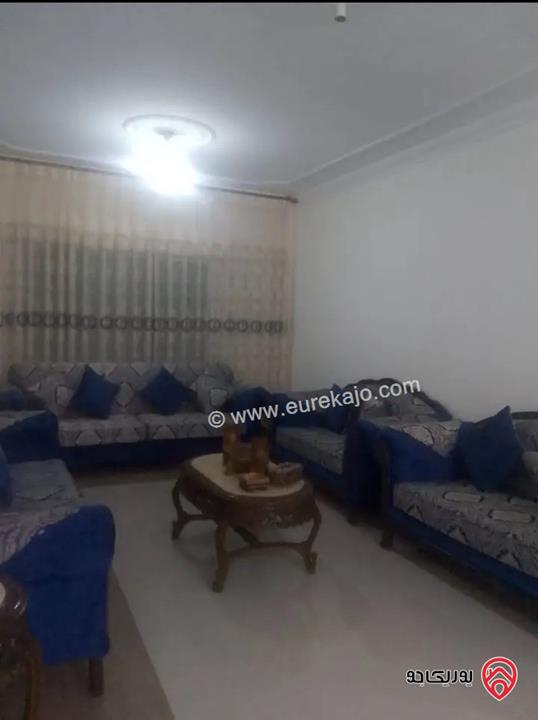 شقة أرضية مساحة 310م داخلي و 100م خارجي للبيع في عمان - الجبيهة 