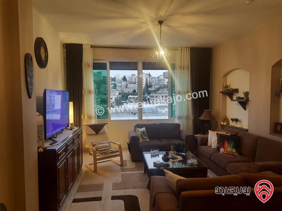 ارض مساحة 622م عليها منازل عدد 3 للبيع في عمان - اللويبدة