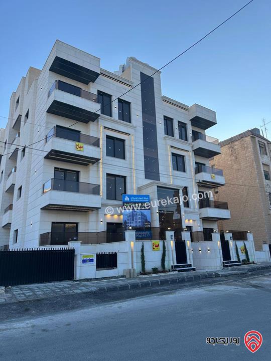 شقق مساحة 165م للبيع في إسكان جديد لم يسكن بعد في عمان - الجبيهة بالقرب من فاير فلاي