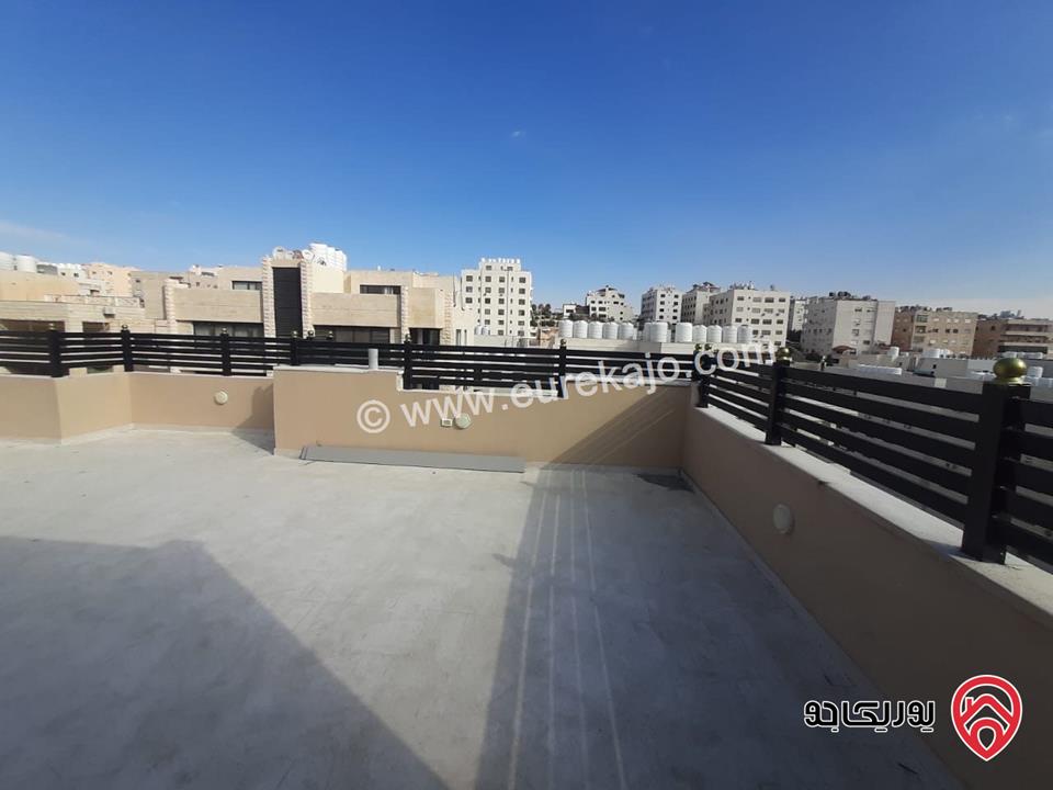 شقة طابق ثالث مساحة 200م مع روف غير مبني 100م للايجار في عمان - تلاع العلي 