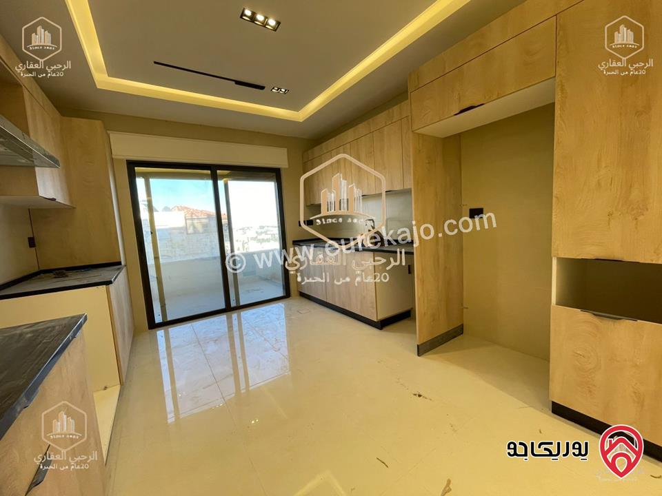 شقة سوبرديلوكس طابق أول مساحة 180م للايجار في عمان - تلاع العلي