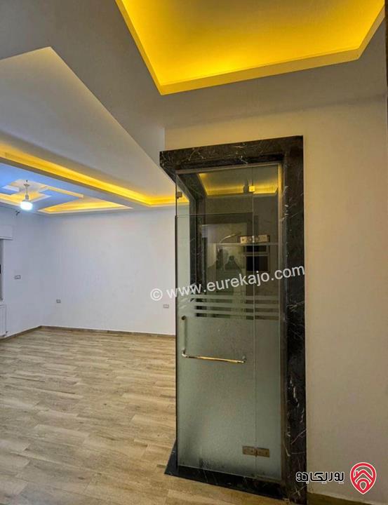 شقة طابق أول مساحة 150م للايجار في عمان - الجبيهة