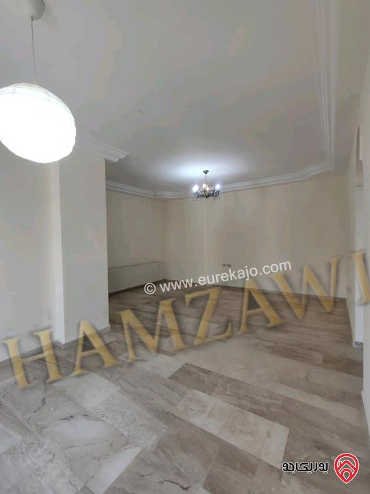 شقة مميزة مساحة 225م طابق ثاني للايجار في عمان - ضاحية النخيل 