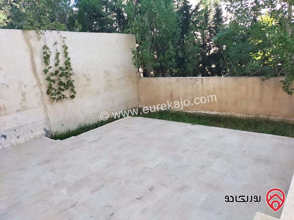 شقة شبه ارضي مساحة 205م للبيع في عمان - خلدا