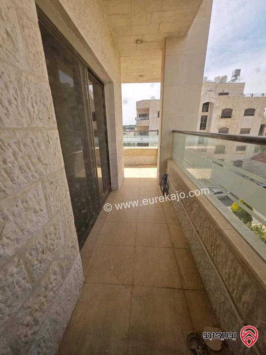 شقة طابق ثالث مساحة 190م للإيجار فارغة في عمان - خلدا 