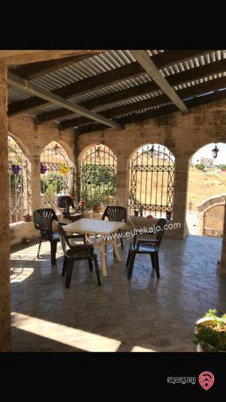 فيلا مساحة 600م للبيع في عمان - قرب مدارس الشويفات ونادي الجواد العربي