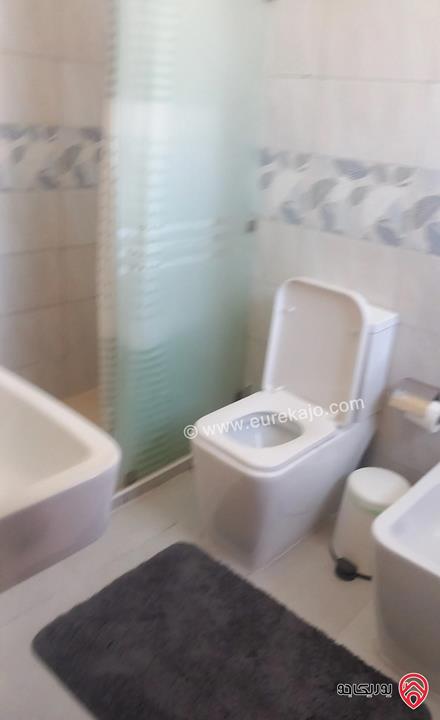 روف مفروش طابق ثالث مساحة 200م للايجار في عمان - عبدون