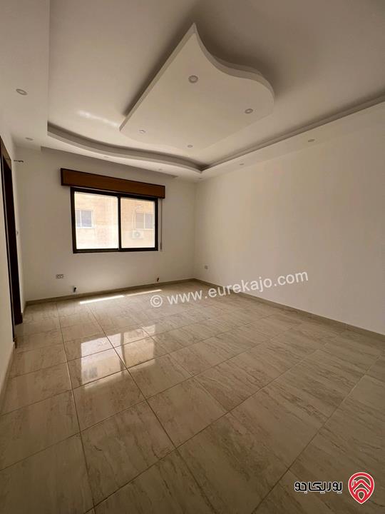 شقة جديدة لم تسكن مساحة 180م طابق ثاني للبيع في عمان - شفا بدران 