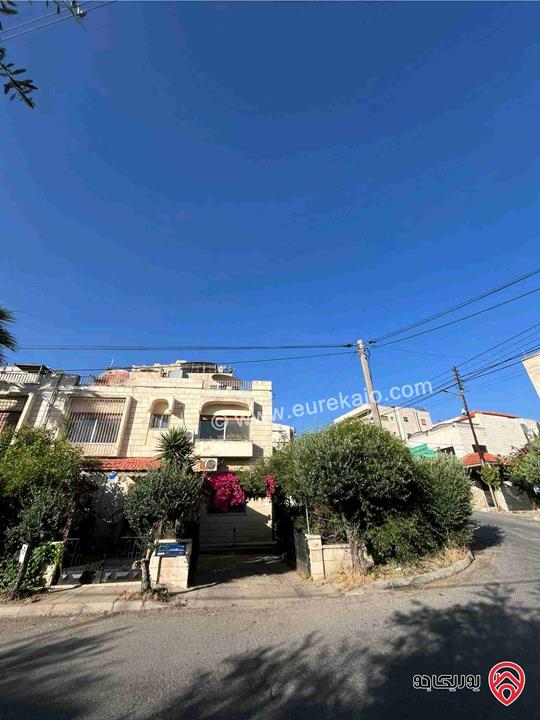 منزل مستقل مساحة الارض 500م مساحة البناء 320م للبيع في عمان - ضاحية الرشيد