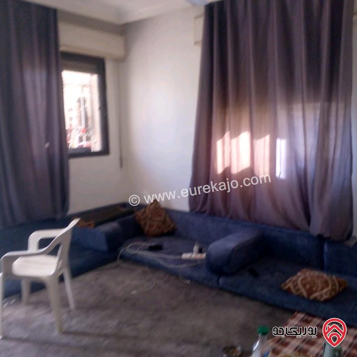 شقة شبه أرضية مساحة 125م داخلي و 80م خارجي للبيع في اربد