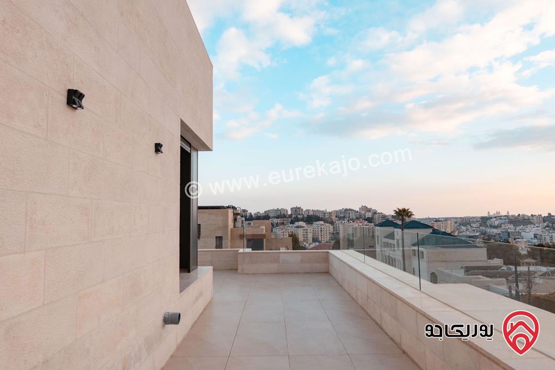 فيلا مساحة 750م على أرض 500م للبيع في عمان - ام تينه دابوق بالقرب من المواصفات و المقاييس و كوخ دابوق