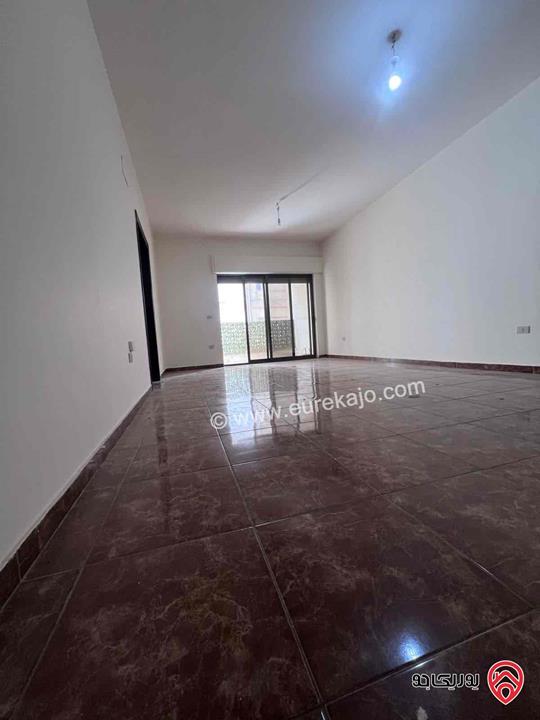 شقة مساحة 150م طابق أول للايجار في عمان - تلاع العلي 