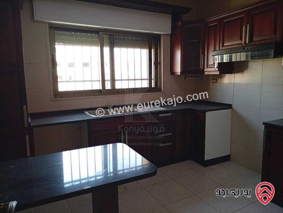 شقة مميزة مساحة 130م طابق ثاني للبيع في عمان - ام السماق