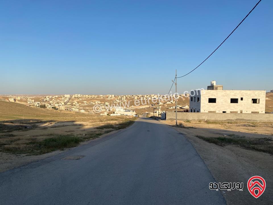 قطعة ارض مساحة 590م للبيع في الزرقاء - منطقة جريبا 