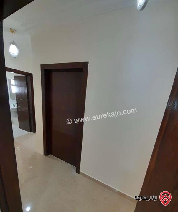 شقة طابق ثاني مساحة 200م للايجار في عمان - البنيات