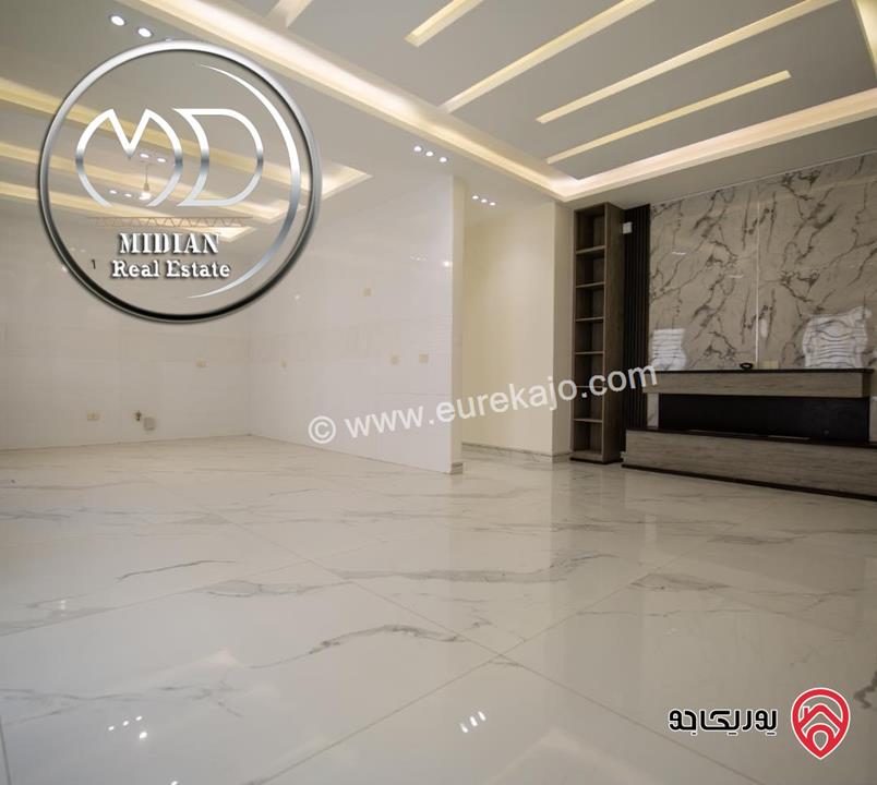 شقة جديدة للبيع في عمان - خلدا العوجانية مساحة 235م طابق أول 4 نوم تشطيبات ديكورات فاخرة اطلالة جميلة بسعر مميز