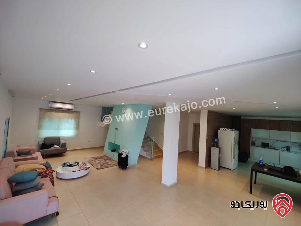 مزرعة مساحة الأرض 1560م والبناء 300م للبيع في البحر الميت - جوفة الكفرين