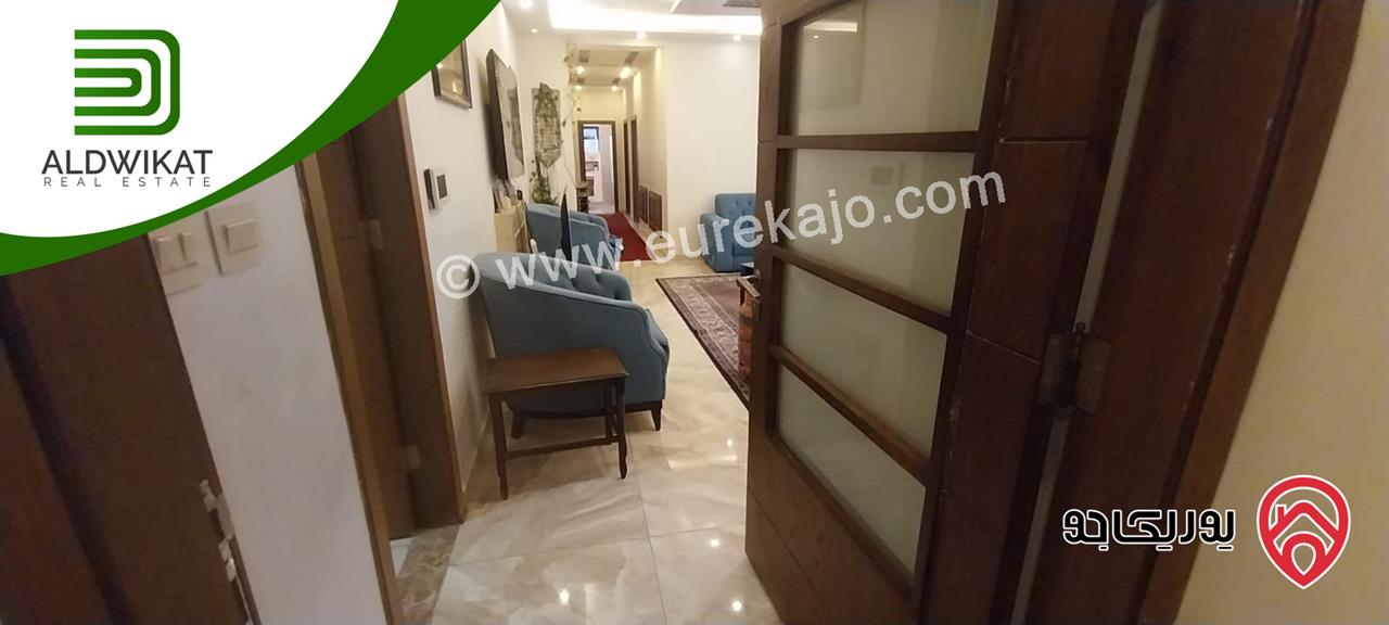 شقة طابقية للبيع في عمان - ضاحية الامير راشد طابق اول مساحة البناء 280م منطقة اسكانات حديثة وهادئة