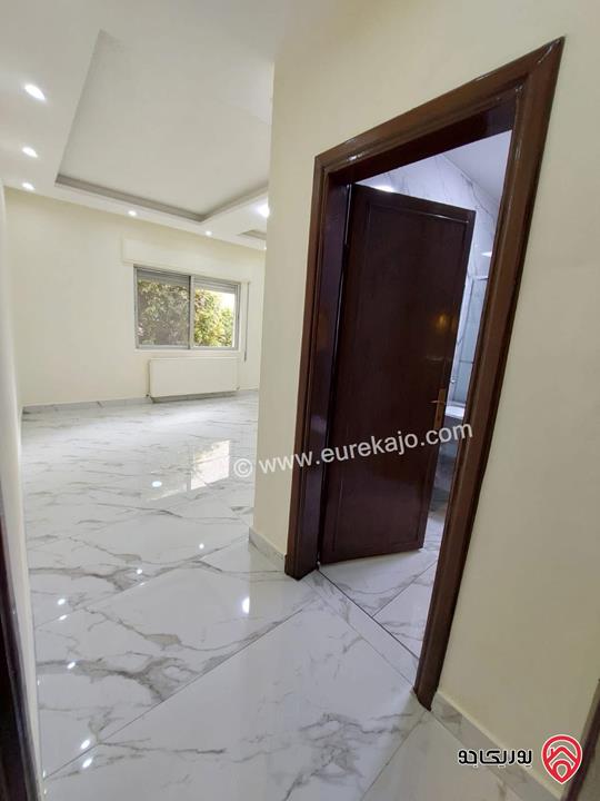 شقة مساحة 190م طابق أول للبيع في عمان - تلاع العلي