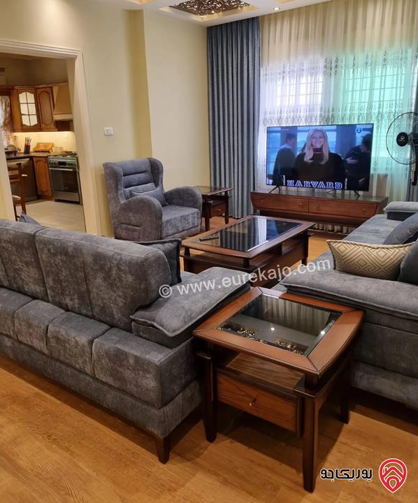 شقة أرضية مساحة 200م للايجار مفروشة في عمان - عبدون