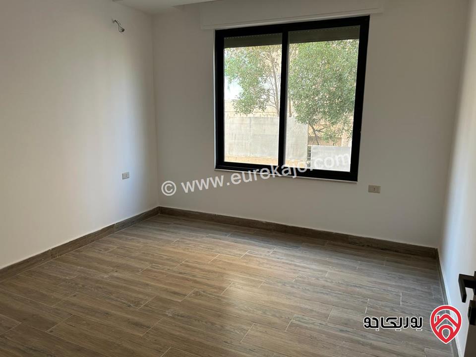 شقة تسوية ثانية مساحة 120 متر داخلي و 100م خارجي للبيع في عمان - ام اذينة