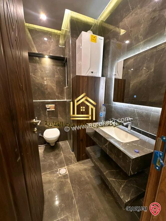 شقة جديدة لم تسكن بعد مساحة 230م طابق اول للايجار في عمان - طريق المطار