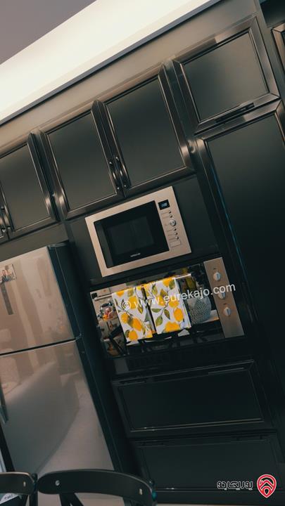 شقة طابق ثالث دوبلكس مساحة 207م للبيع في اربد - الراهبات الوردية