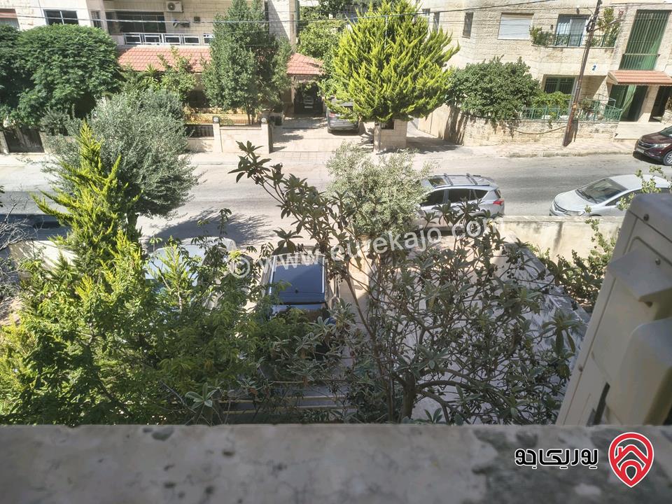 شقة طابق أول مساحة 97م للبيع في عمان - الجبيهة 