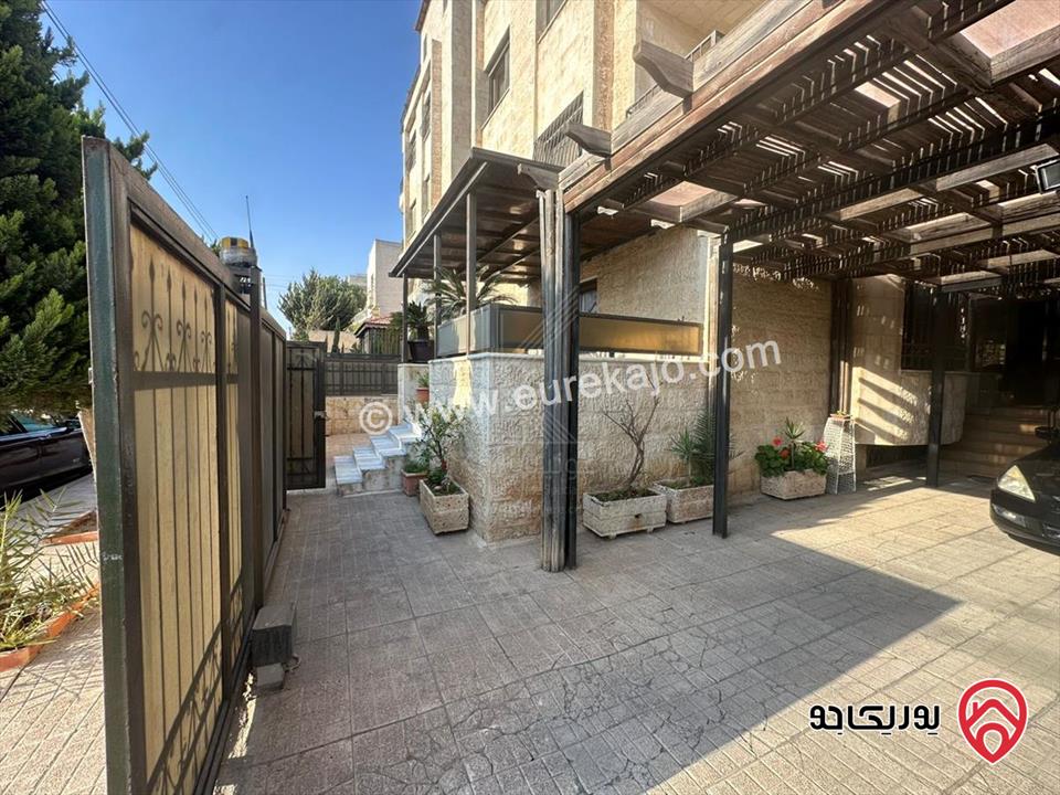 شقة مميزة دوبلكس مساحة 260م داخلي و 150م خارجي للبيع في عمان - خلدا