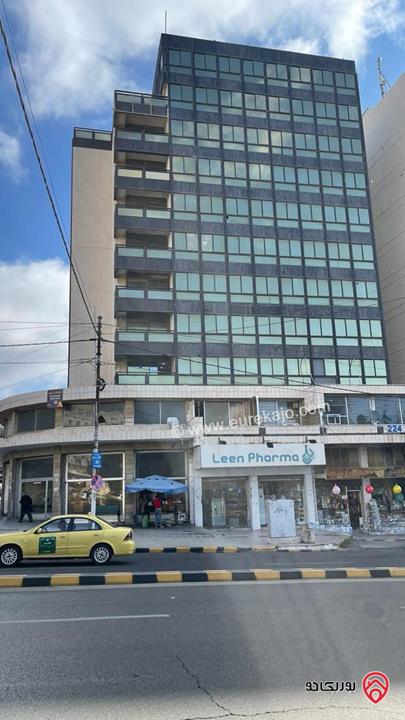 مجمع تجاري على ارض 1 دونم و 65م للبيع في عمان - العبدلي