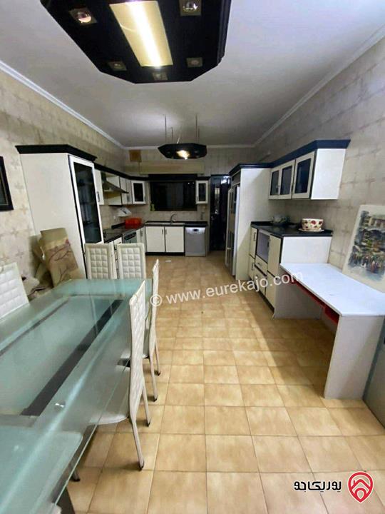 فيلا مساحة 333م على أرض 500م للبيع في عمان - الرابية