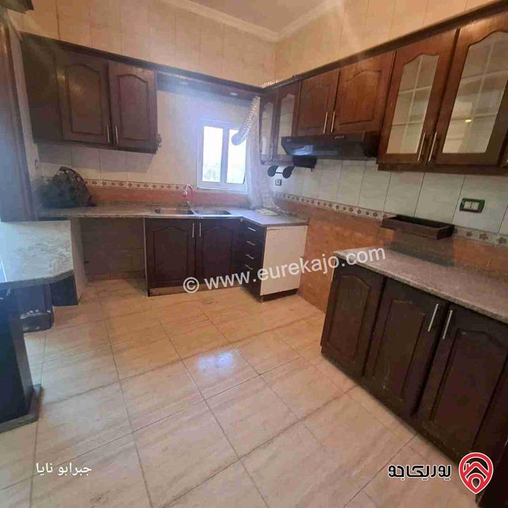 شقة فارغة مساحة 100م للايجار في عمان - دير غبار 